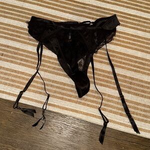 OH LA LA CHERI Black Satin & Lace Thong Panty and Garter Belt Matching Set M NEW